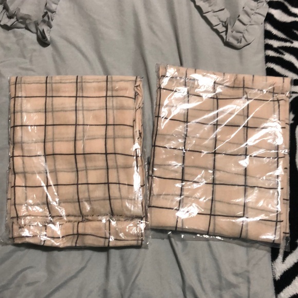 Rachel Pally Scarf💕 1 of 2 - Picture 2 of 2